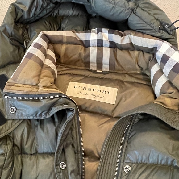 Burberry Khaki Hooded Women Jacket - Picture 6 of 12